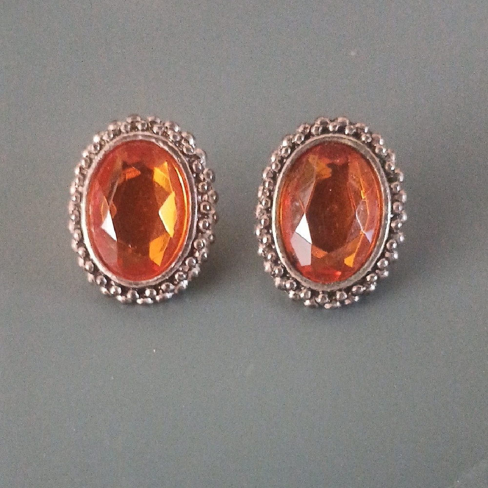 Elegant Orange Stud Earrings